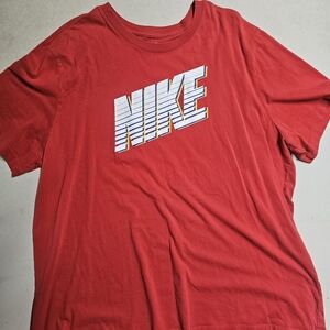 Nike Men's Graphic Red Tee